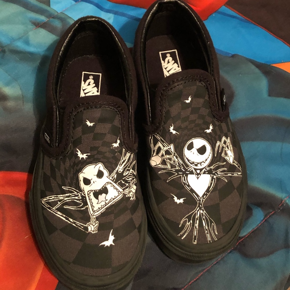 Toddler size 11 nightmare before Christmas vans
